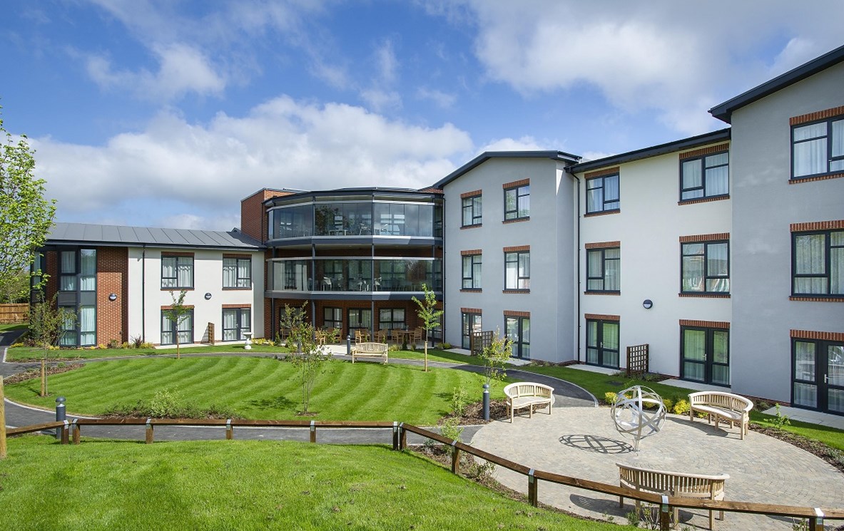 care-home-building-contractors-uk.jpg